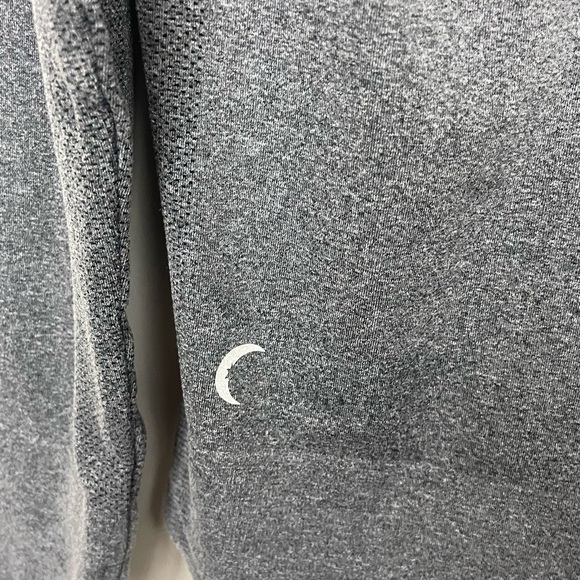 Zyia Active Grey Heathered Performance Long Sleeved Tee, XL - Picture 5 of 6